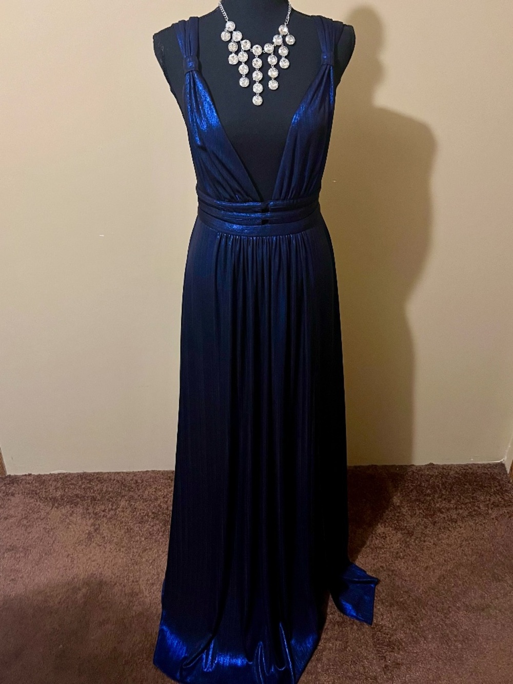 Betsy Adam Blue Elegant Formal Gown Size 6